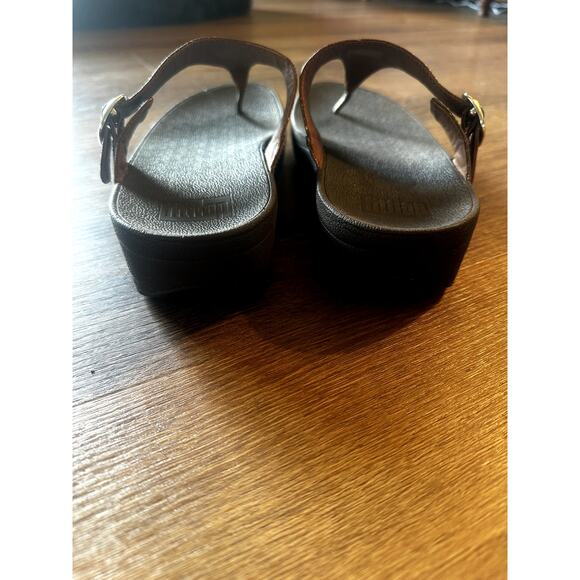 FitFlop Lulu Leather Toe-Post Sandals in Bronze Women's Size 8 - Picture 10 of 16